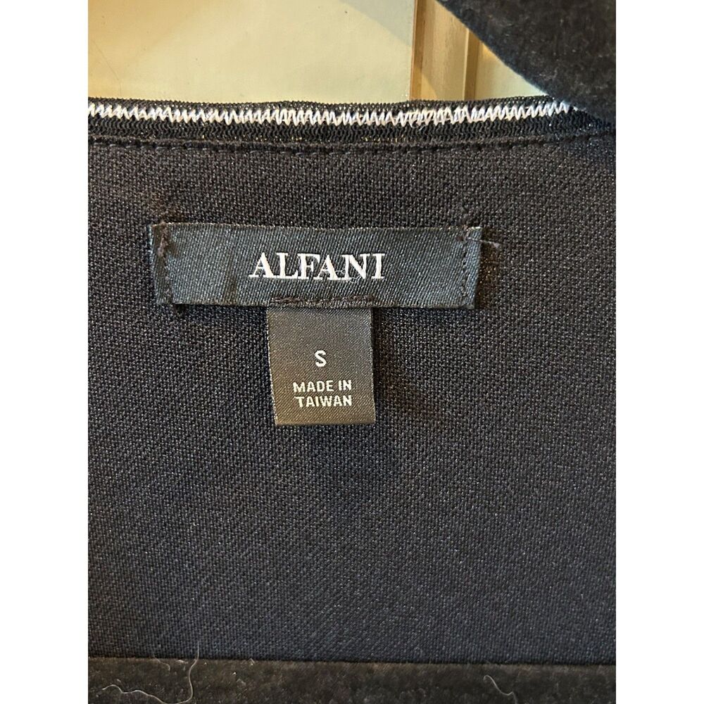 ALFANI Embroidered Blouse - Size Small - Picture 4 of 5